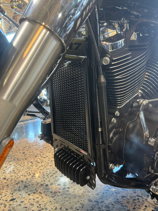 Harley Davidson Heritage Classic 117 Rad Guard fitted in black 