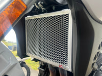 Suzuki GSX-8S Radiator Guard