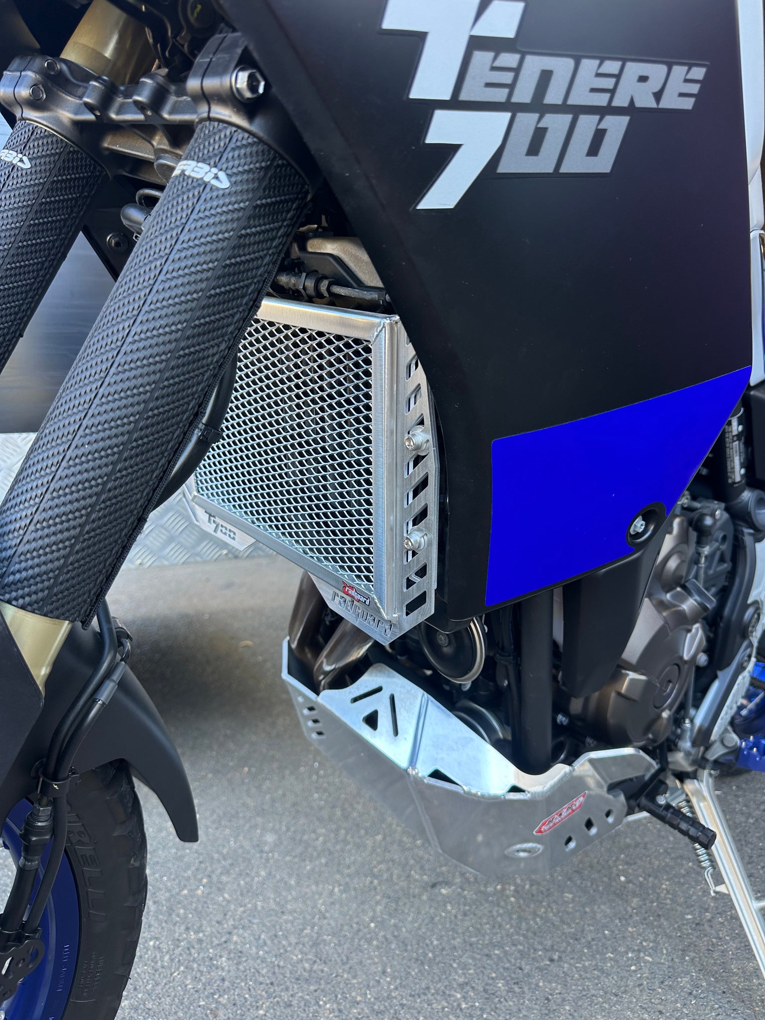 Tenere 700 Radiator Protection Radiator Radiator Cover for Yamaha Tenere 700 / Rally T7 2019 2020 2021 TX690Z /XTZ690 TX700Z /XTZ700 2019 2020 2021