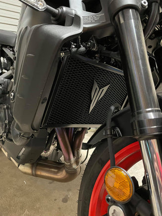 Yamaha MT-09, 2023, Radiator Guard, Rad Guard, Stone guard, radiator protection, Protector, stone grill, motorcycle